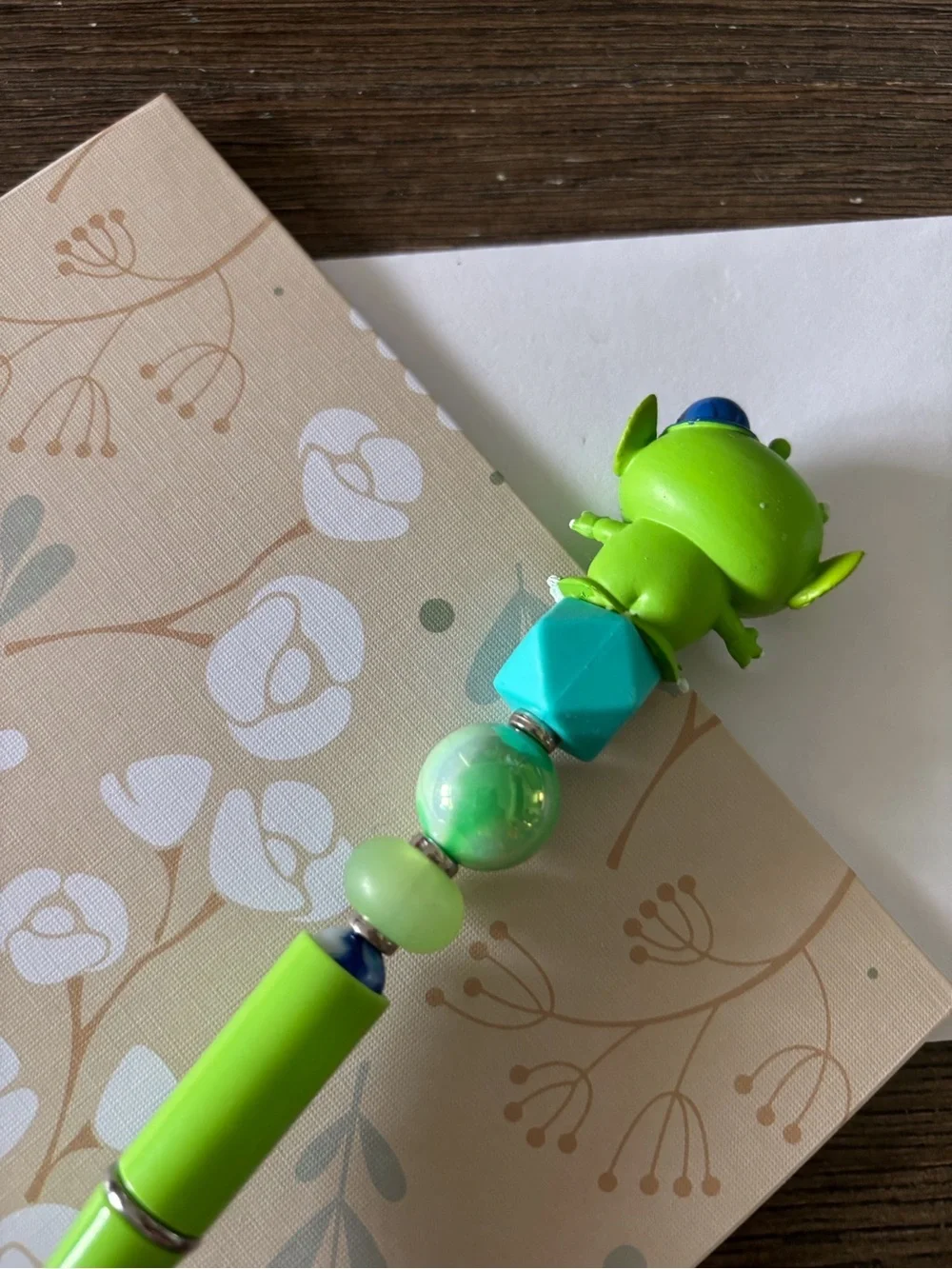 Toy Story Aliens: Alien as Mike handmade beaded pen